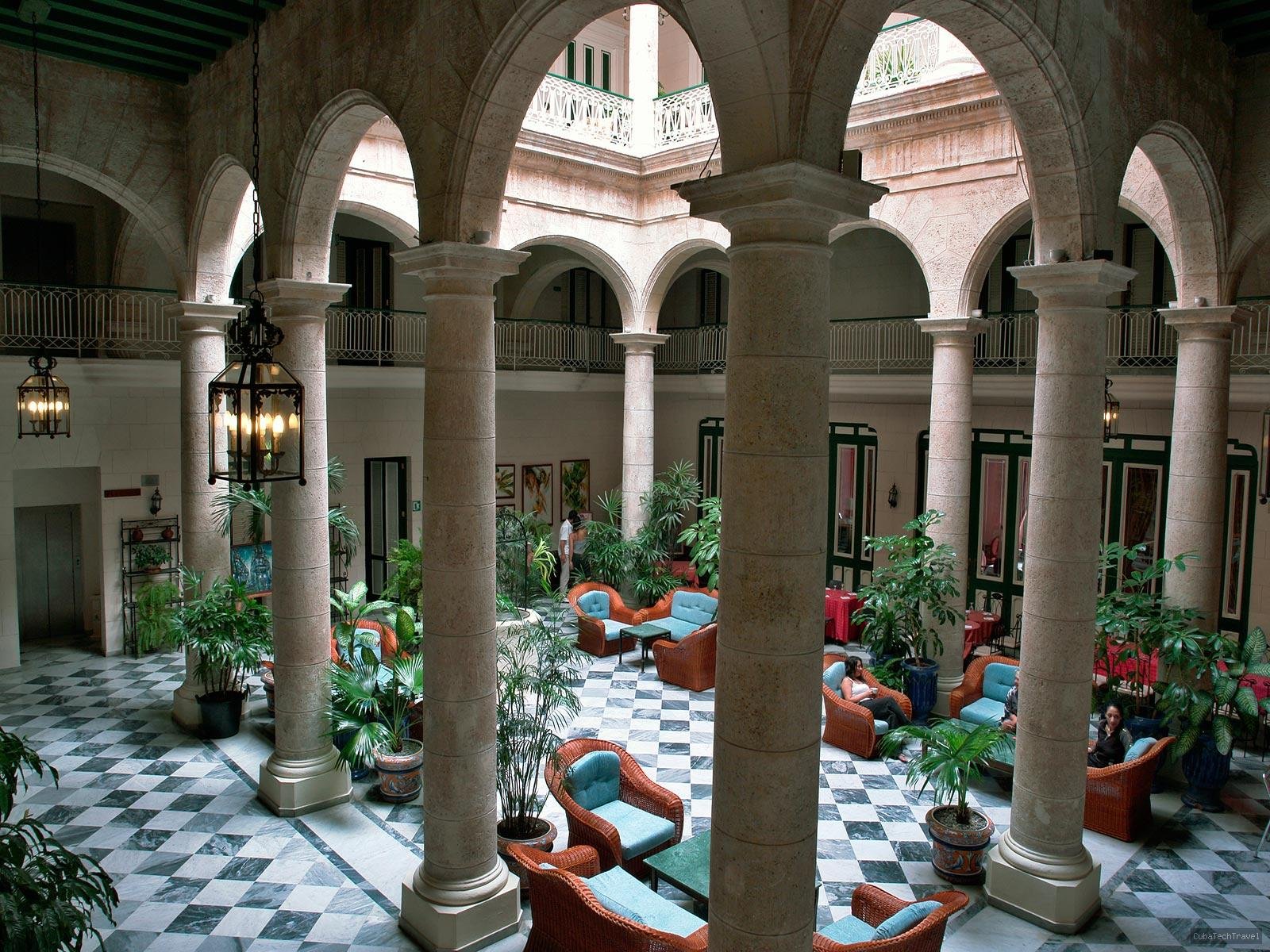 Florida Hotel