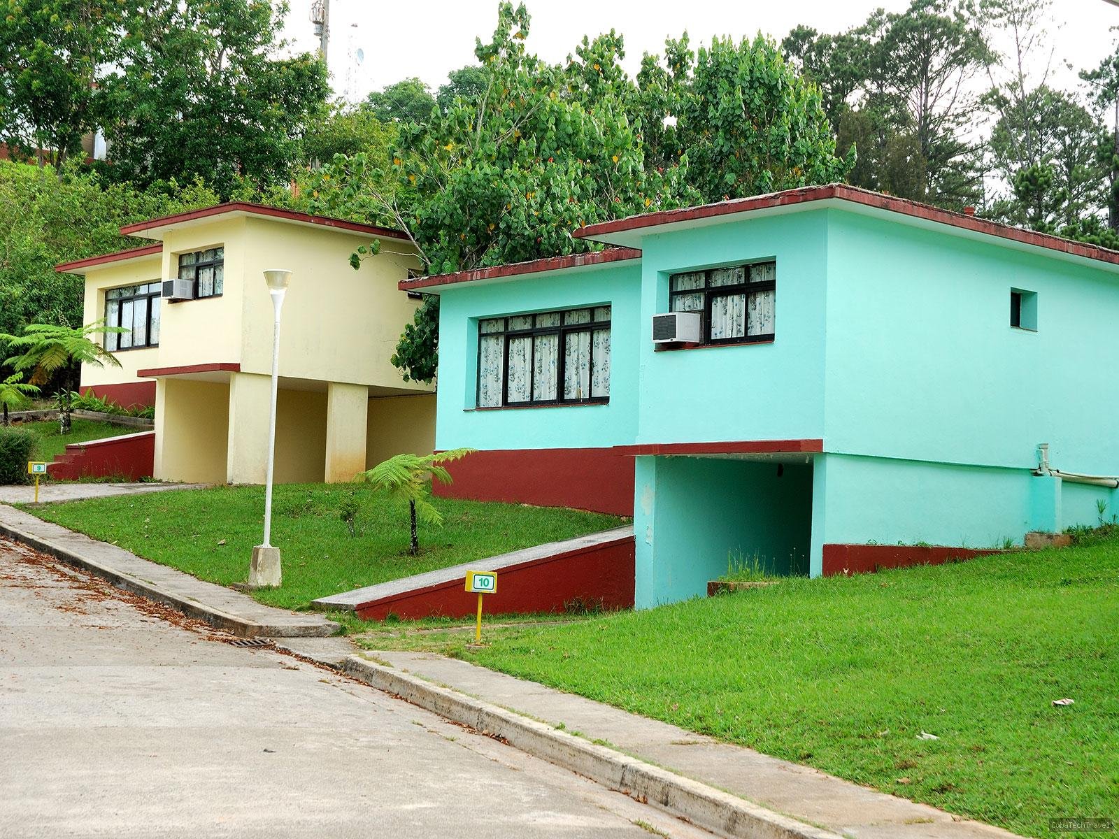 Villa Caburni Hotel