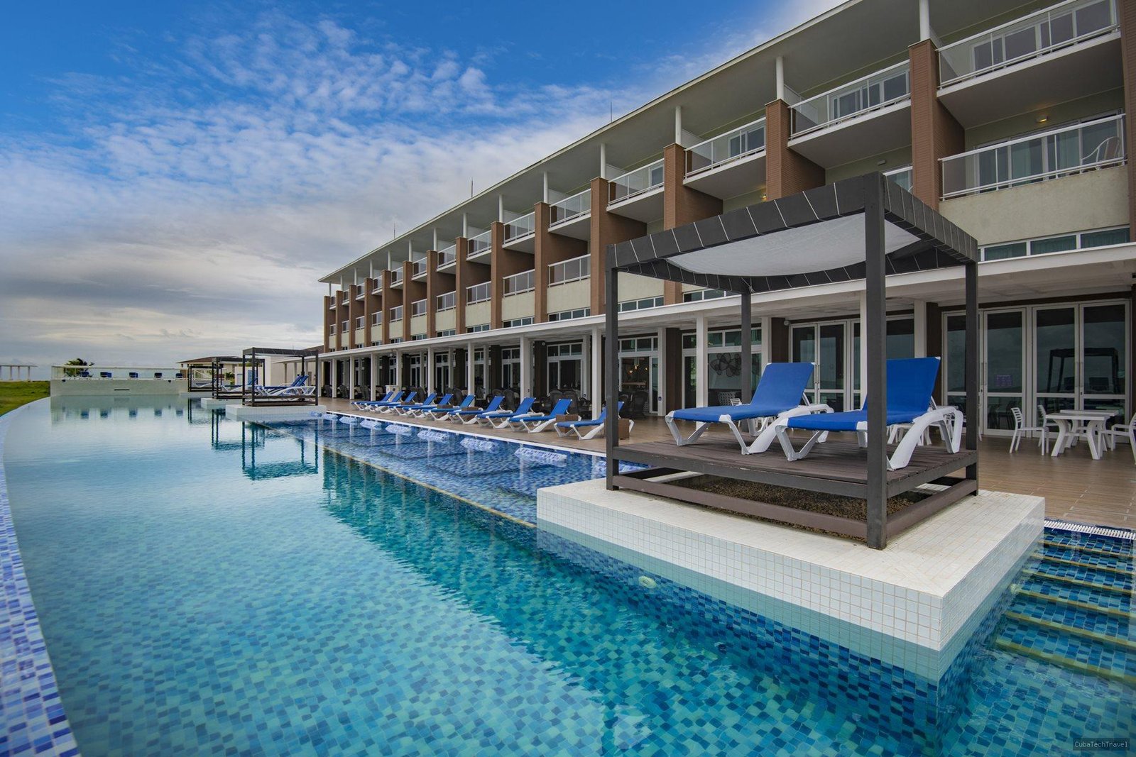 Playa Vista Azul Hotel