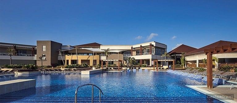 Melia Costa Rey Hotel